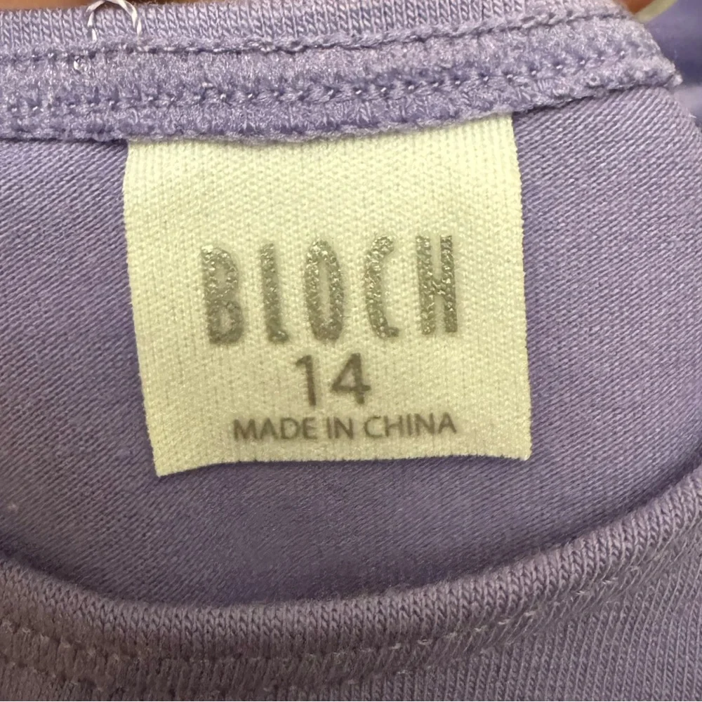 Bloch Girls Short Sleeve Round Neck Lavender Leotard Size 14